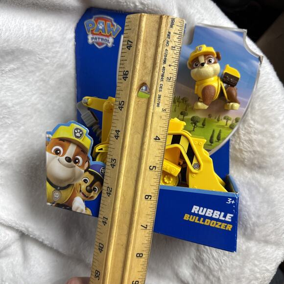Paw Patrol Rubble With Bulldozer Figure Nickelodeon BRAND NEW NIB - Picture 5 of 7